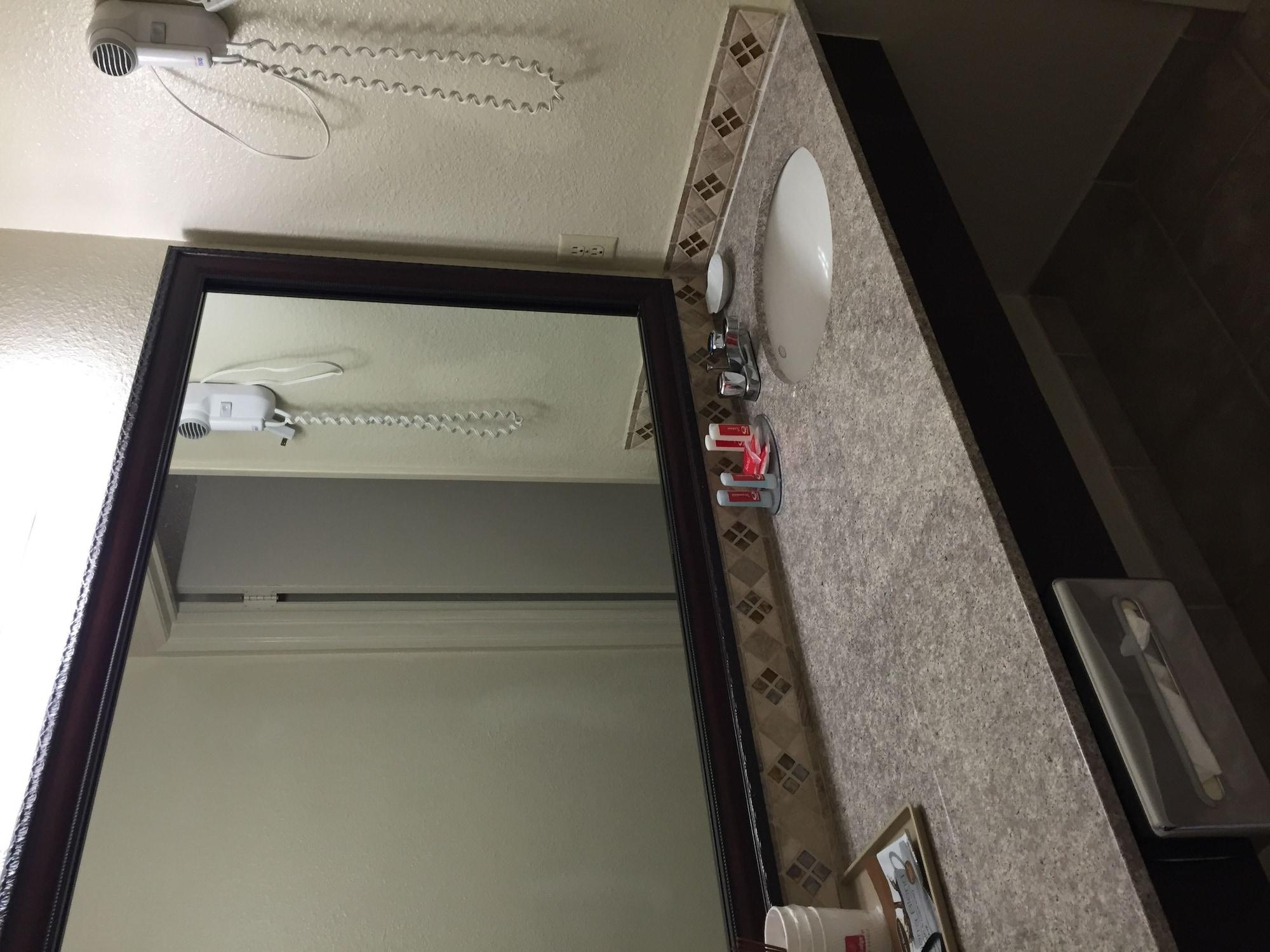 Days Inn By Wyndham Ridgecrest Near China Lake Naval Station Ngoại thất bức ảnh