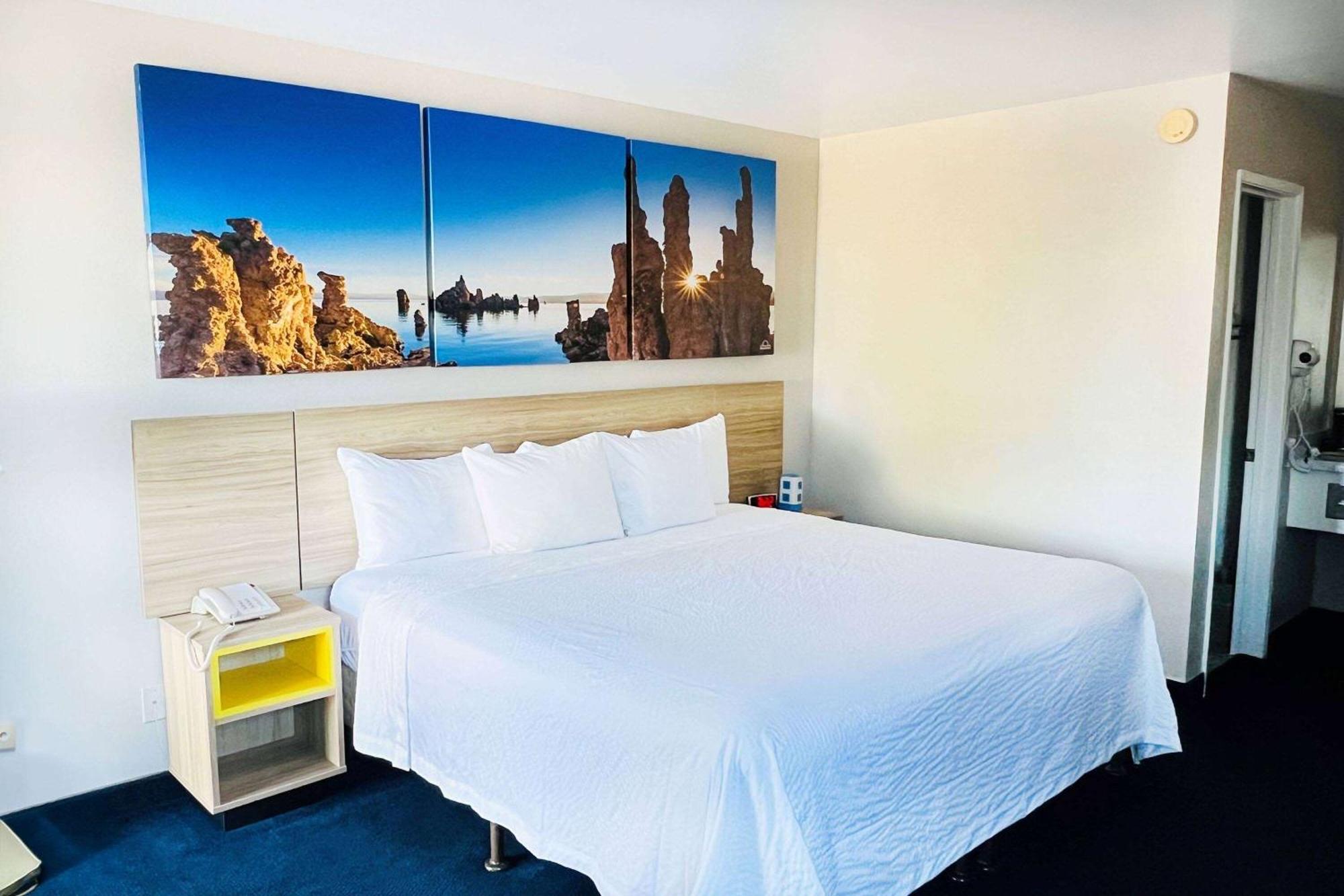 Days Inn By Wyndham Ridgecrest Near China Lake Naval Station Ngoại thất bức ảnh